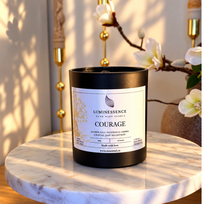 COURAGE | Lumânare artizanală pentru curaj cu Jasp Heliotrop · 220 g