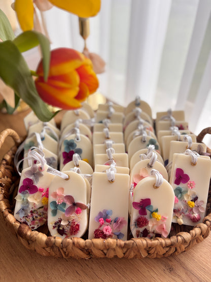 Coș cu odorizante de dulap din ceară de soia cu parfum masculin și flori criogenizate