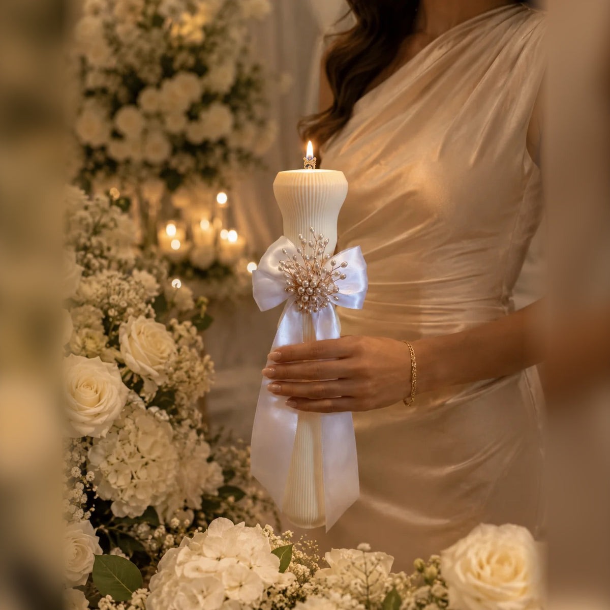 Lumânare de cununie și botez Versailles L din ceară de soia cu bănuț gravat – Luminessence