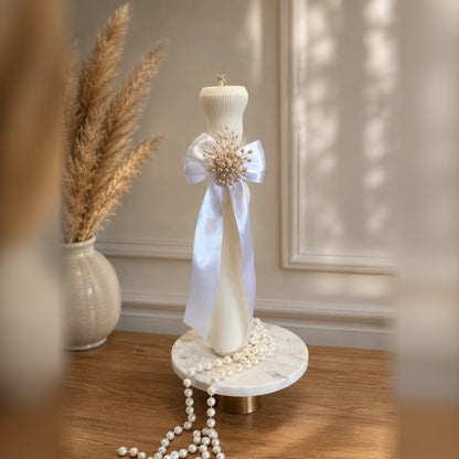 Lumânare de cununie și botez Versailles XL din ceară de soia cu bănuț gravat – Luminessence